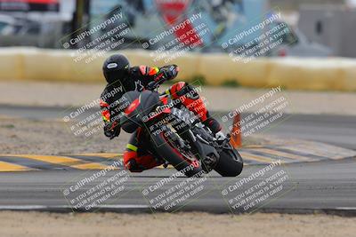 media/Jan-15-2023-SoCal Trackdays (Sun) [[c1237a034a]]/Turn 2 Set 1 (1145am)/